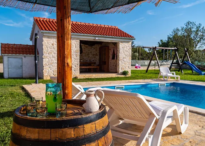 3 Bedroom Cozy In Сasa de vacaciones